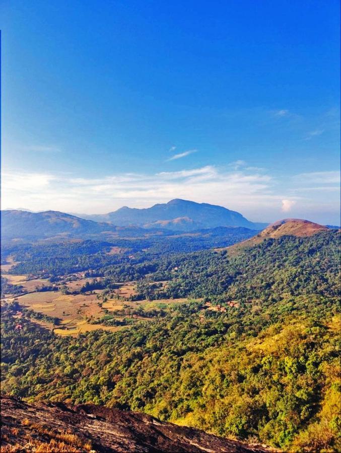 Staymaker Kasargali Homestay Саклешпур Екстер'єр фото